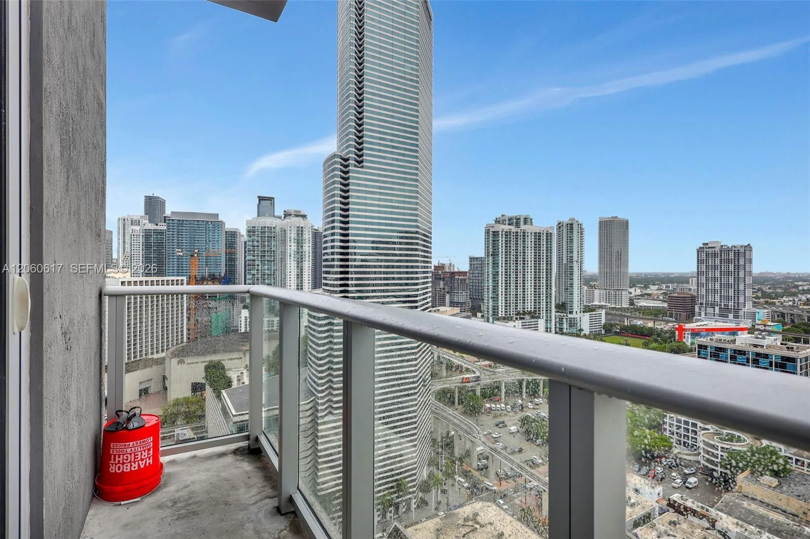 151 SE 1st St # 2511, Miami, FL 33131 photo 12