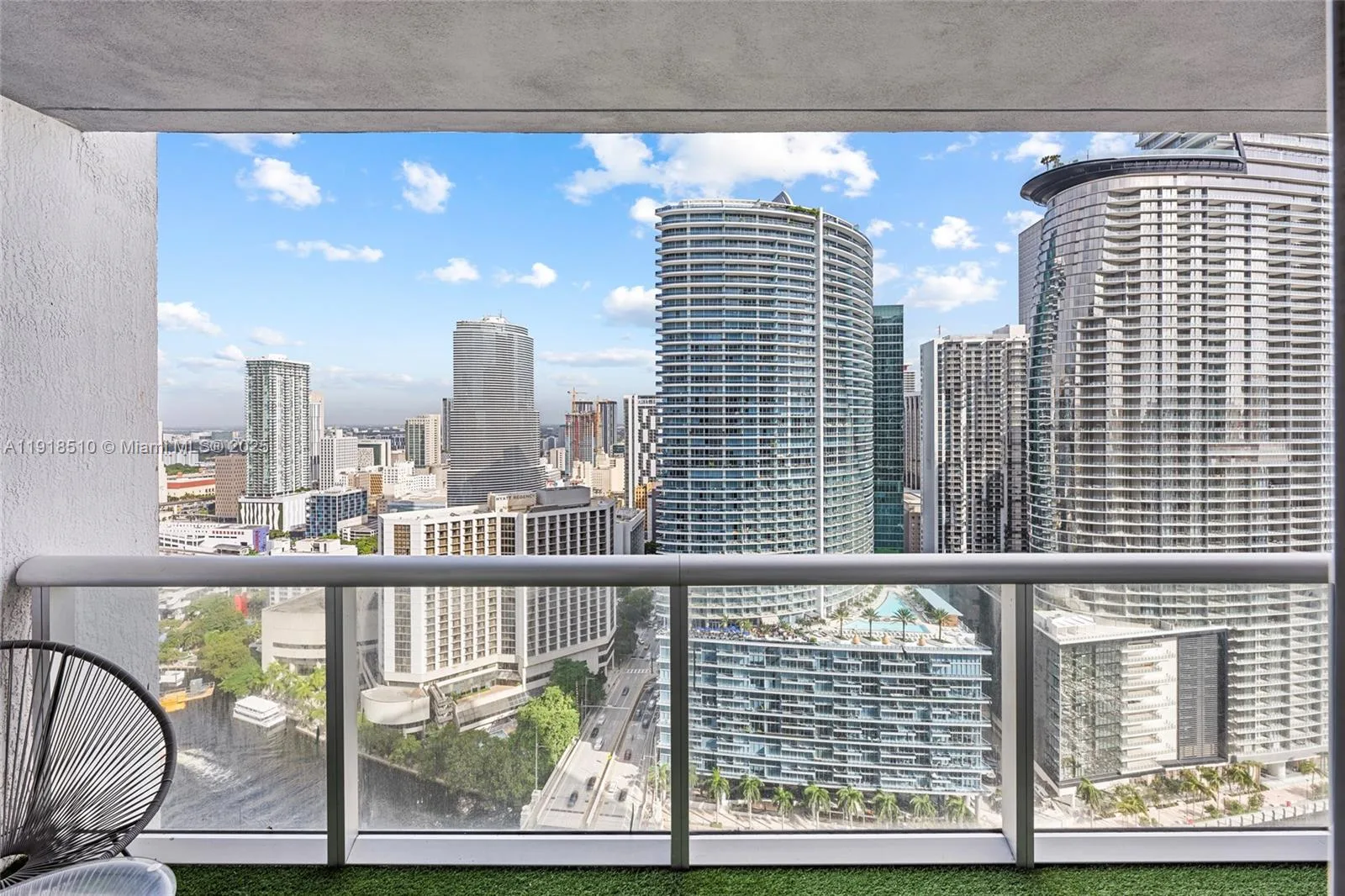 485 Brickell Ave # 3503, Miami, FL 33131 photo 12