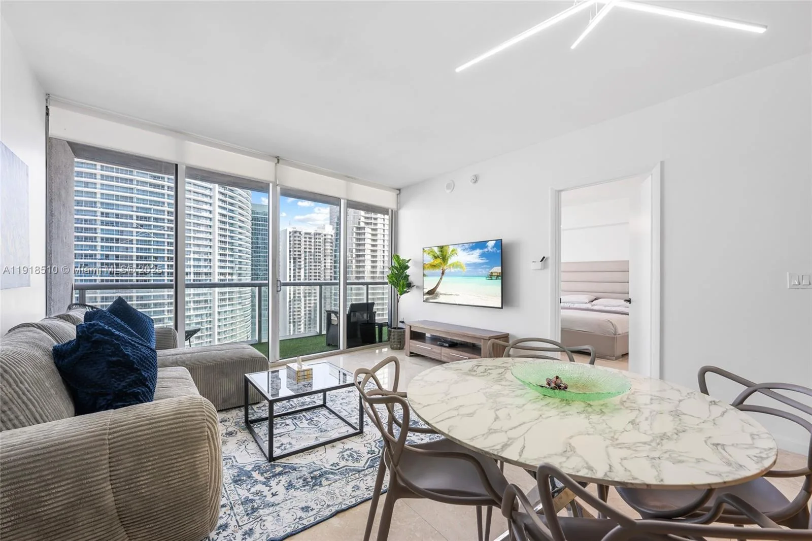 485 Brickell Ave # 3503, Miami, FL 33131 photo 8