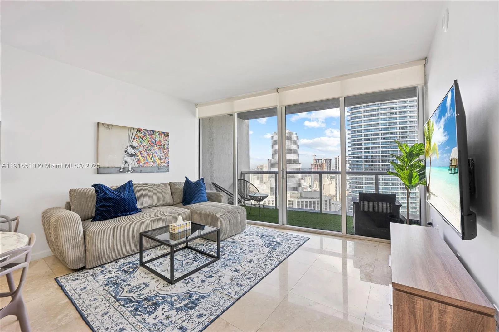 485 Brickell Ave # 3503, Miami, FL 33131 photo 9