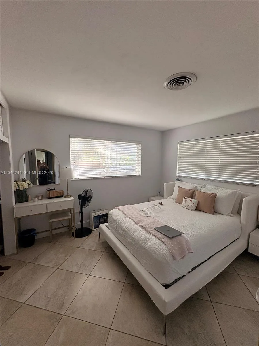 12125 NE 2nd Ave, North Miami, FL 33161 photo 11