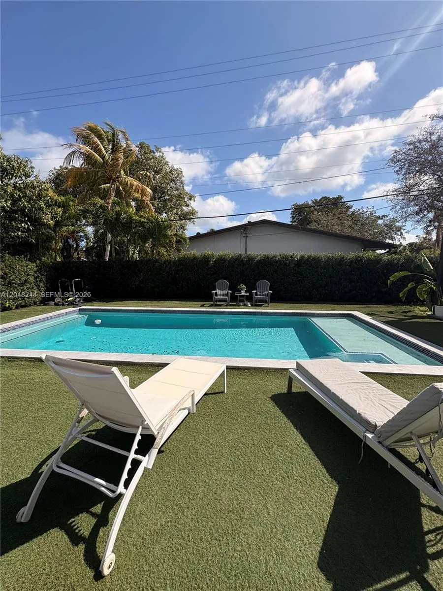 12125 NE 2nd Ave, North Miami, FL 33161 photo 7