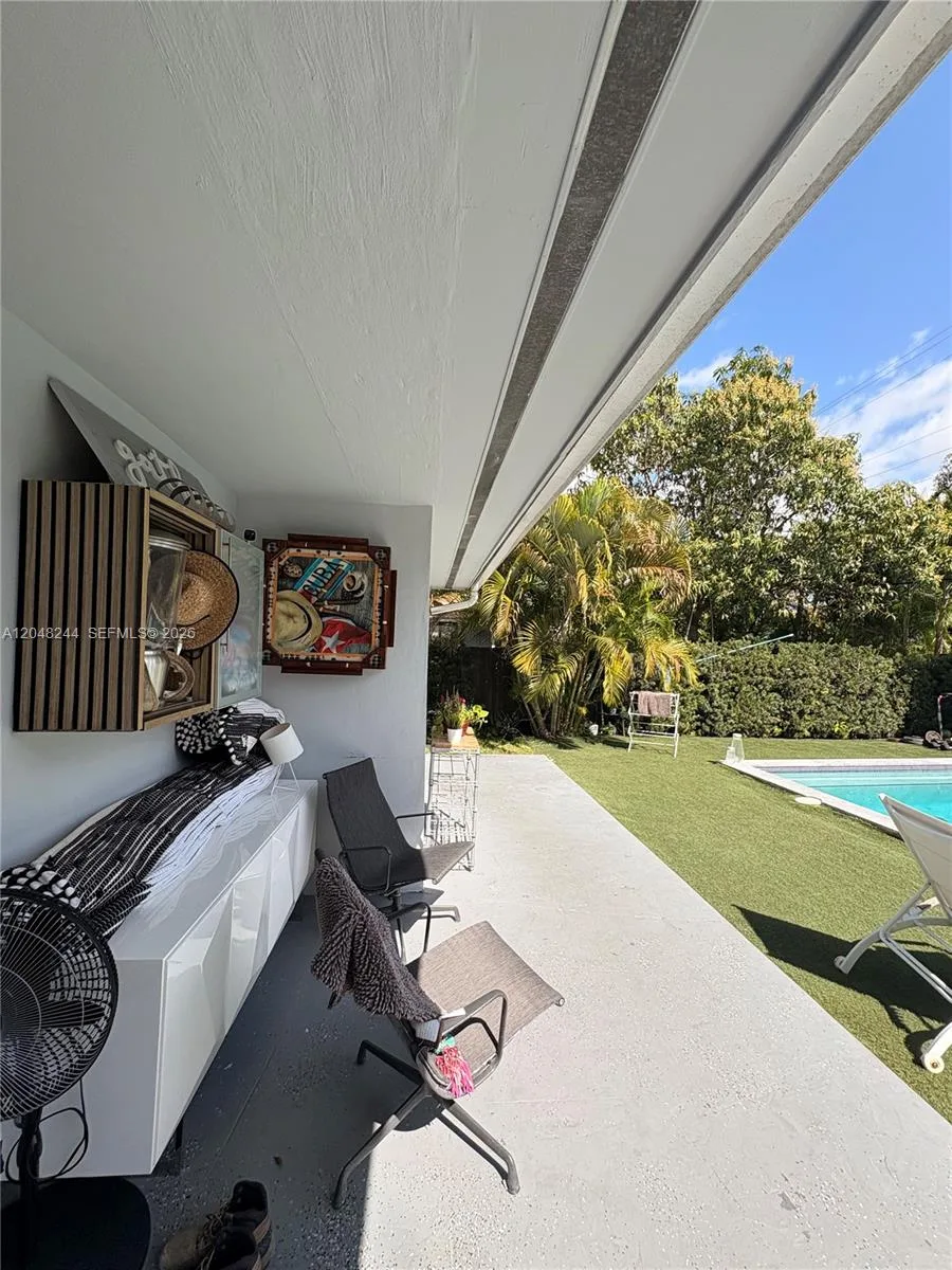 12125 NE 2nd Ave, North Miami, FL 33161 photo 8