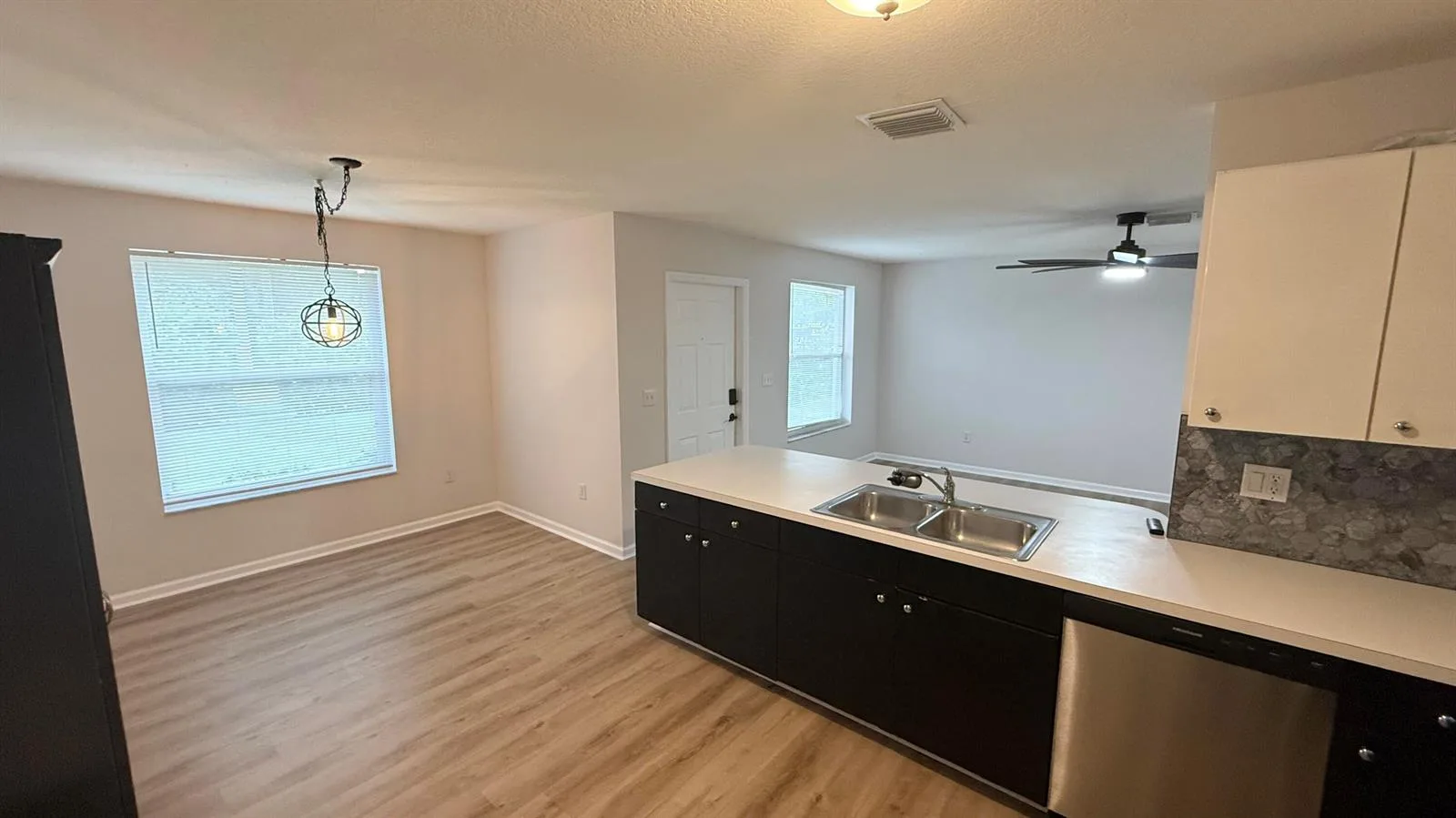 1095 MIAMI Boulevard, Delray Beach, FL 33483 photo 8