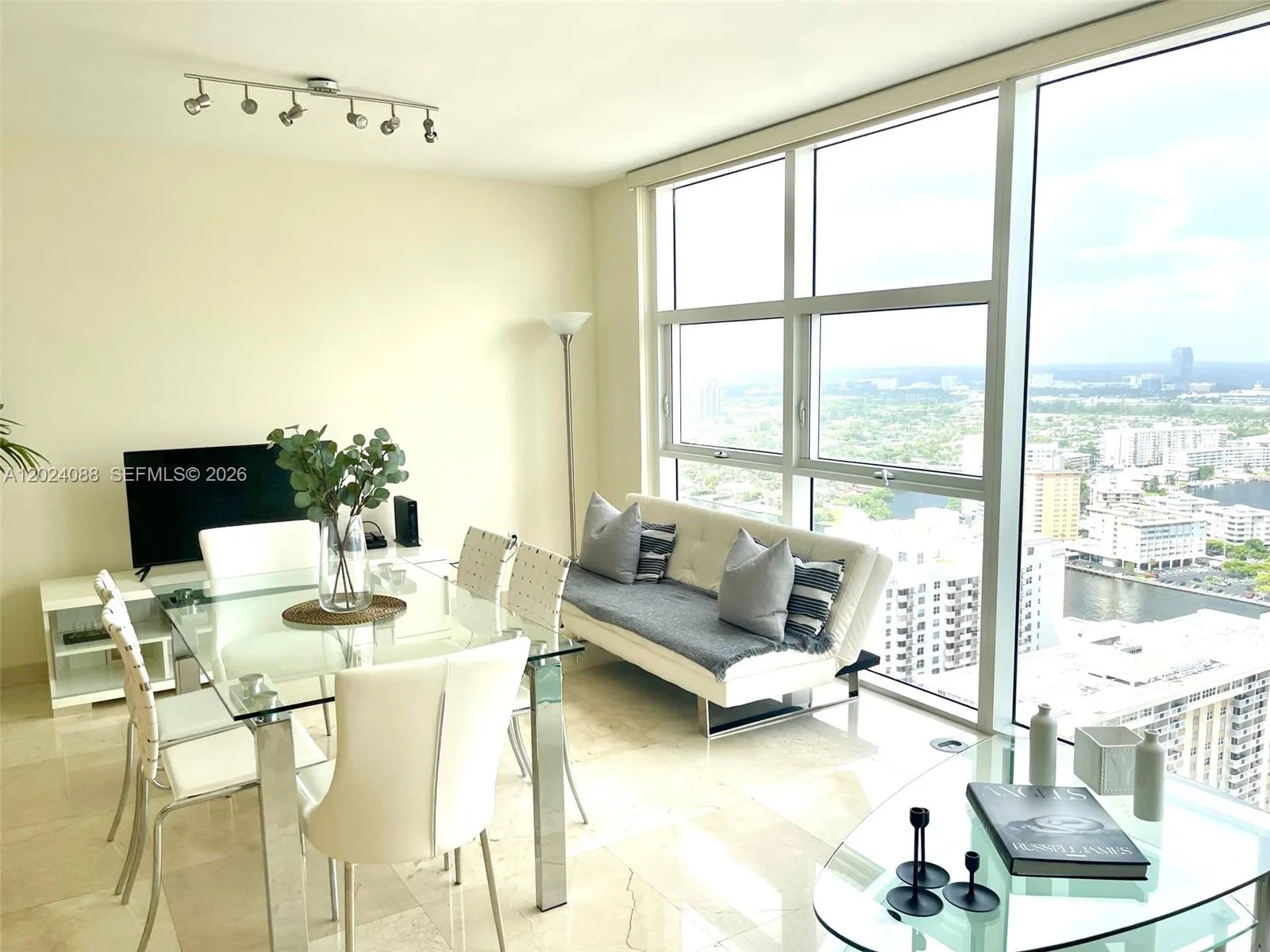 1830 S Ocean Dr # 3407, Hallandale Beach, FL 33009 photo 4