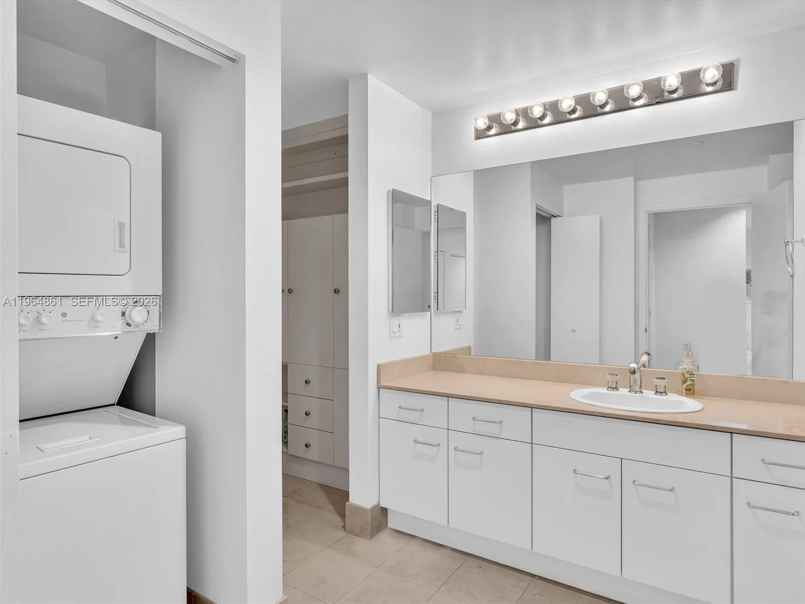 21150 Point Pl # 305, Aventura, FL 33180 photo 4