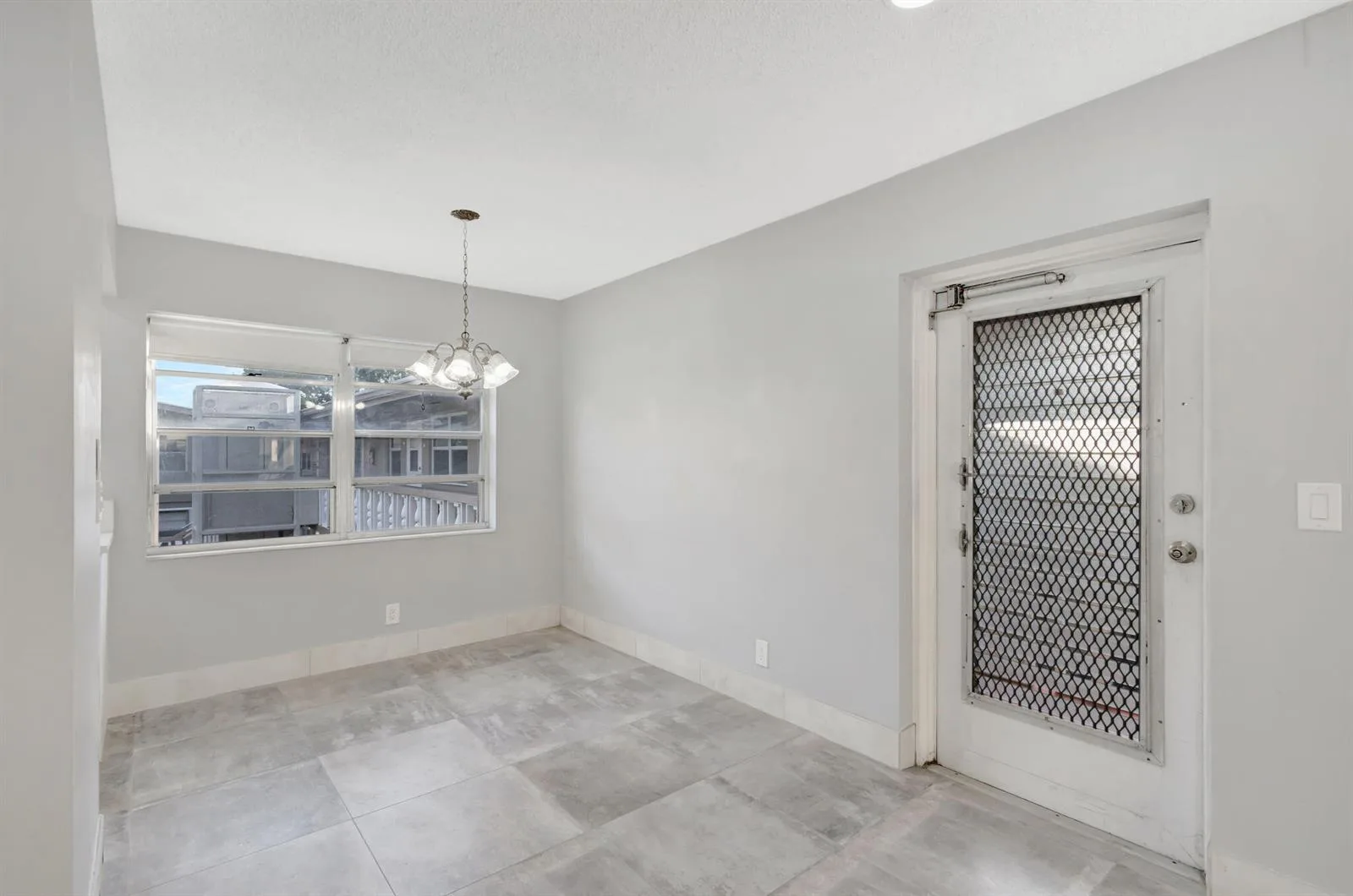 121 BEDFORD E, West Palm Beach, FL 33417 photo 5