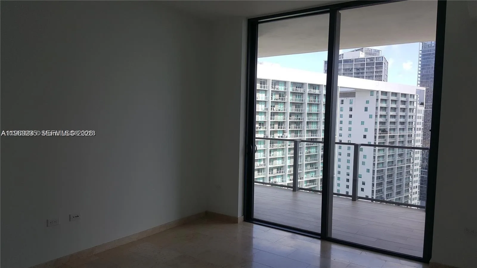 68 SE 6th St # 3305, Miami, FL 33131 photo 10