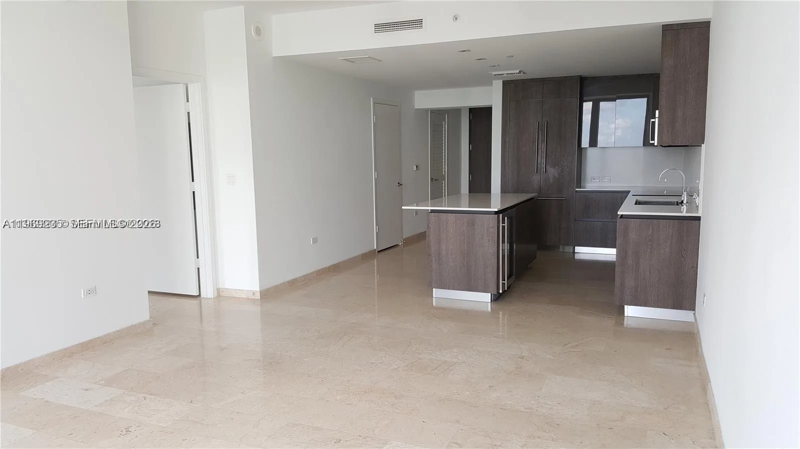 68 SE 6th St # 3305, Miami, FL 33131 photo 6