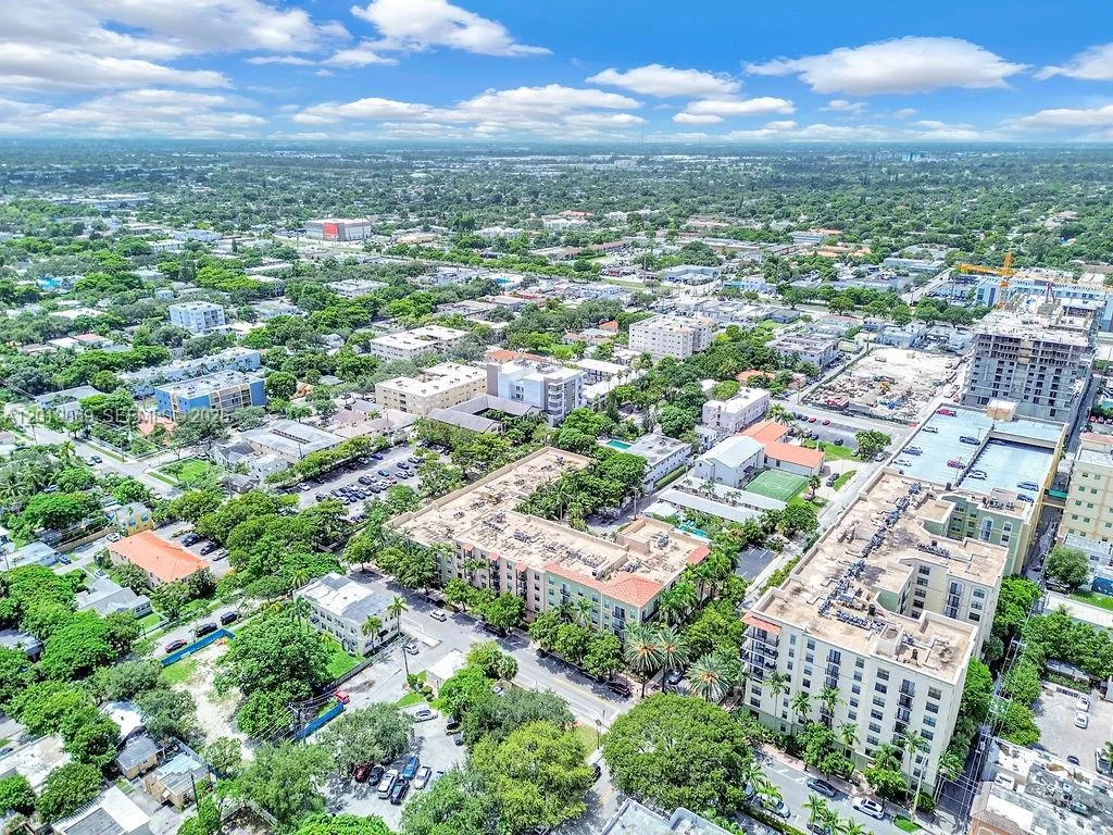 1900 Van Buren St # 113B, Hollywood, FL 33020 photo 6