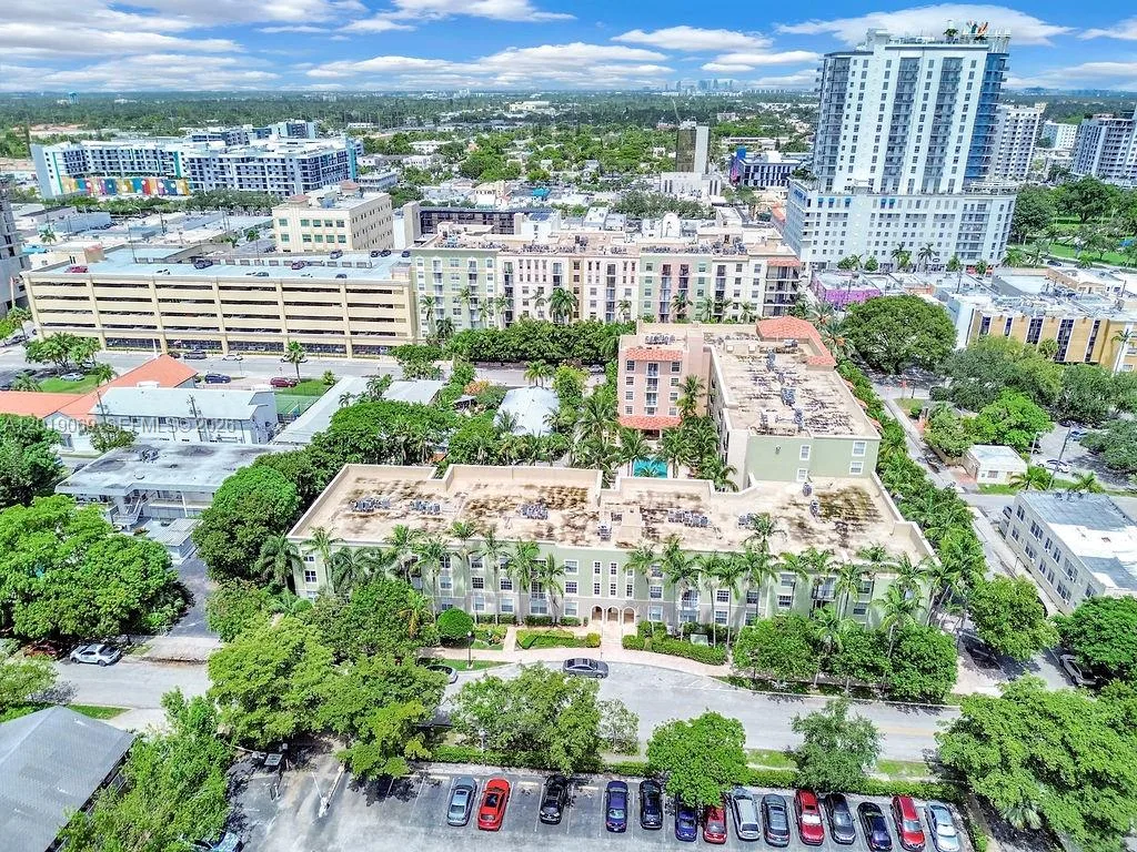 1900 Van Buren St # 113B, Hollywood, FL 33020 photo 8