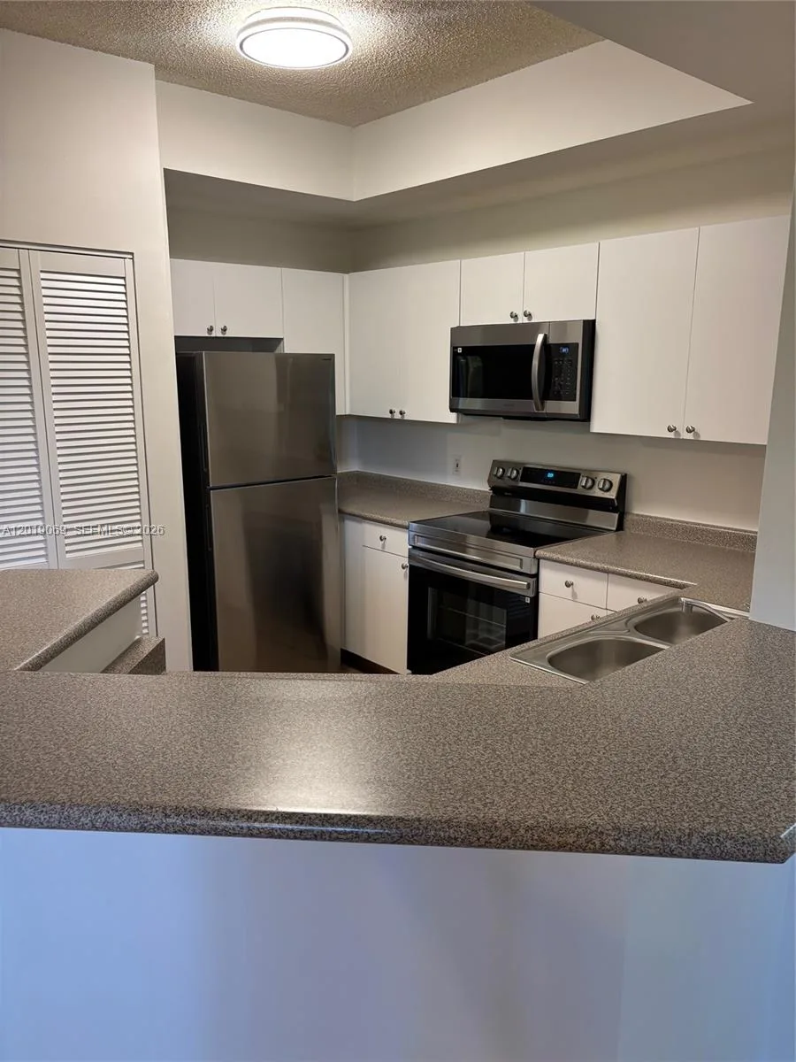 1900 Van Buren St # 113B, Hollywood, FL 33020 photo 9