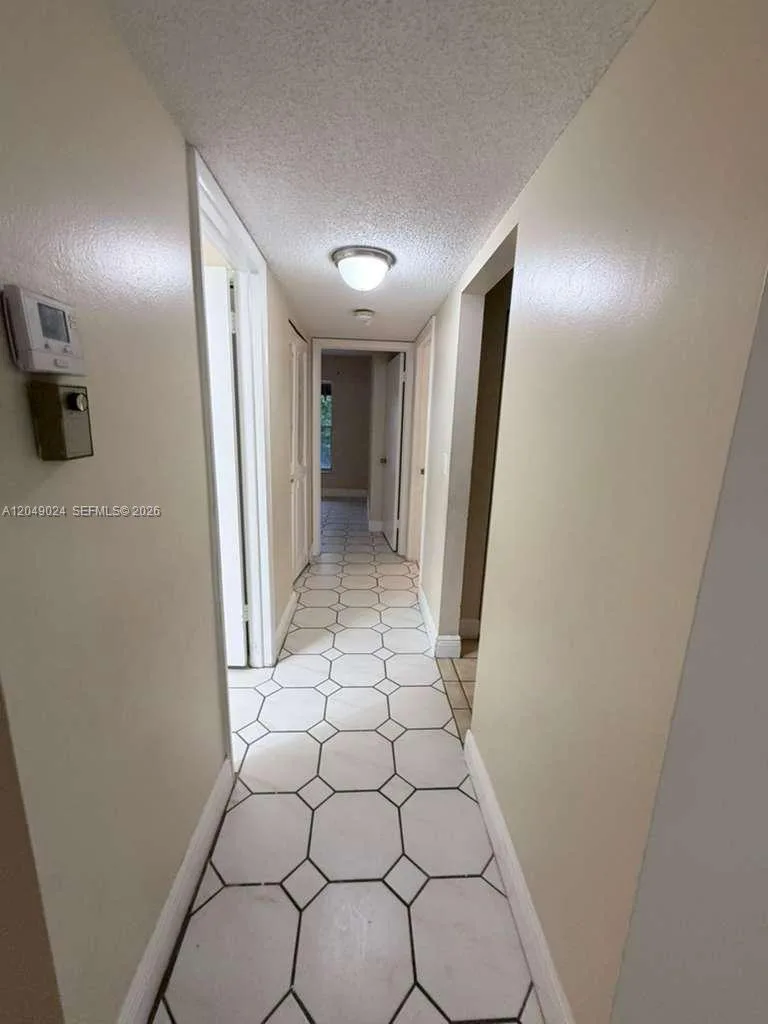 3720 Inverrary Dr # 3L, Lauderhill, FL 33319 photo 3