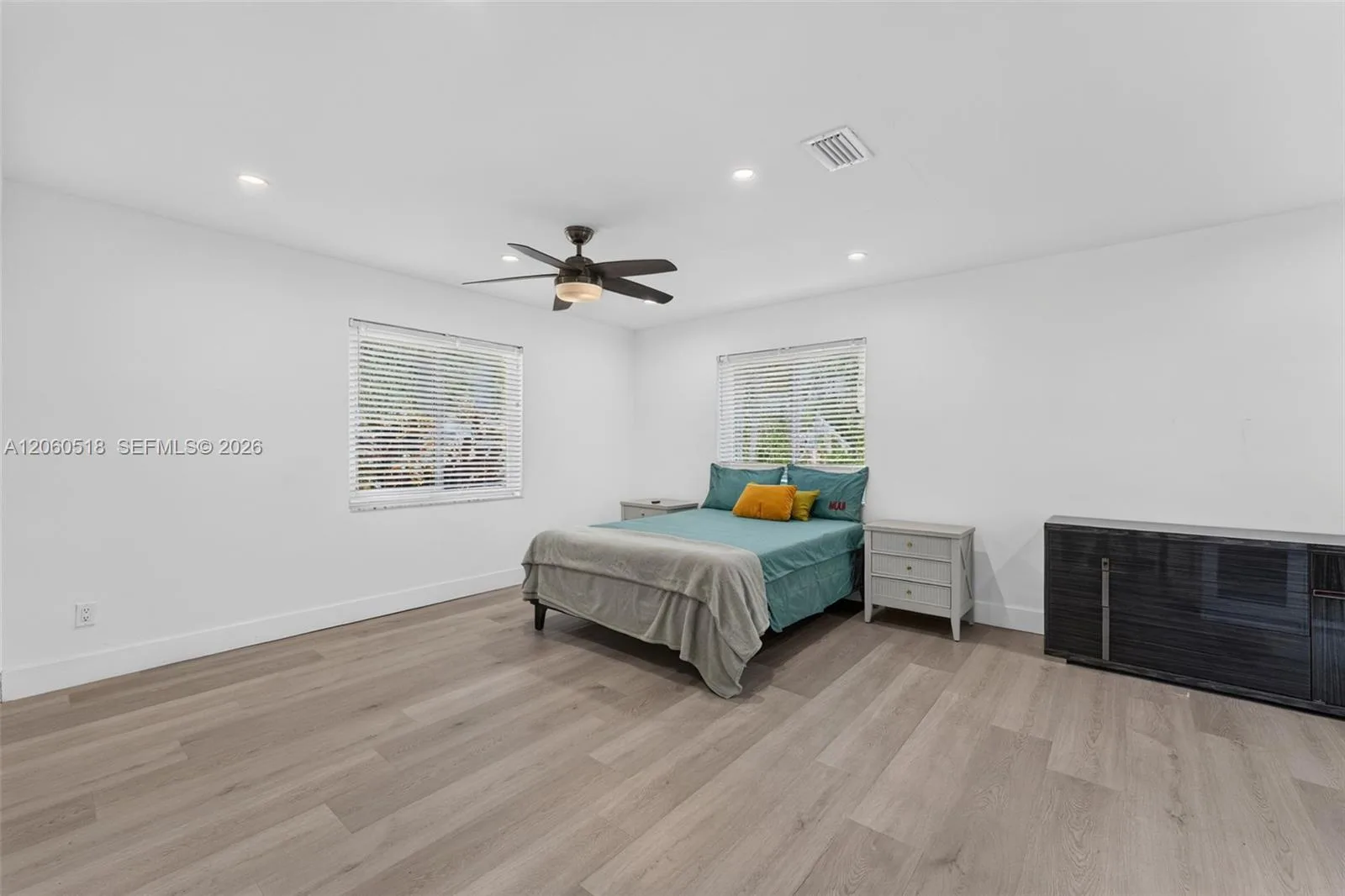 1532 Fletcher St, Hollywood, FL 33020 photo 11