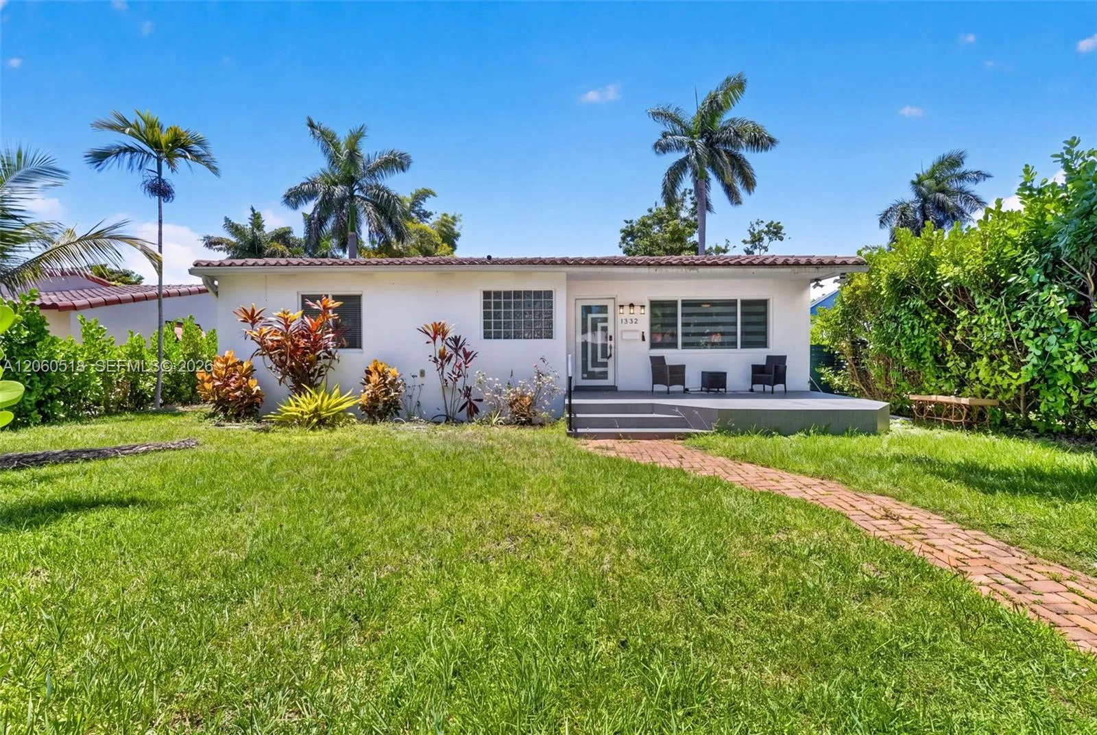 1532 Fletcher St, Hollywood, FL 33020 photo 3