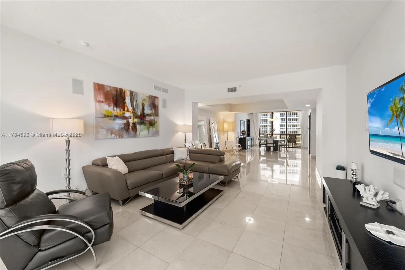 16275 Collins Ave # 2202, Sunny Isles Beach, FL 33160 photo 4