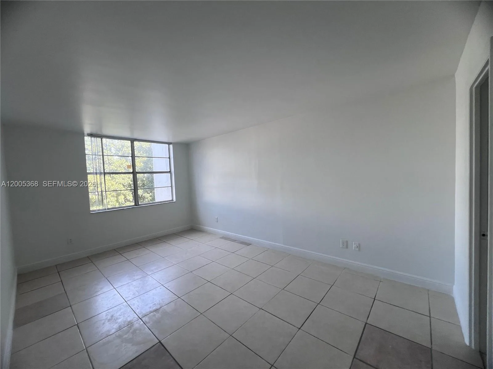 496 NW 165th St Rd # D-414, Miami, FL 33169 photo 7