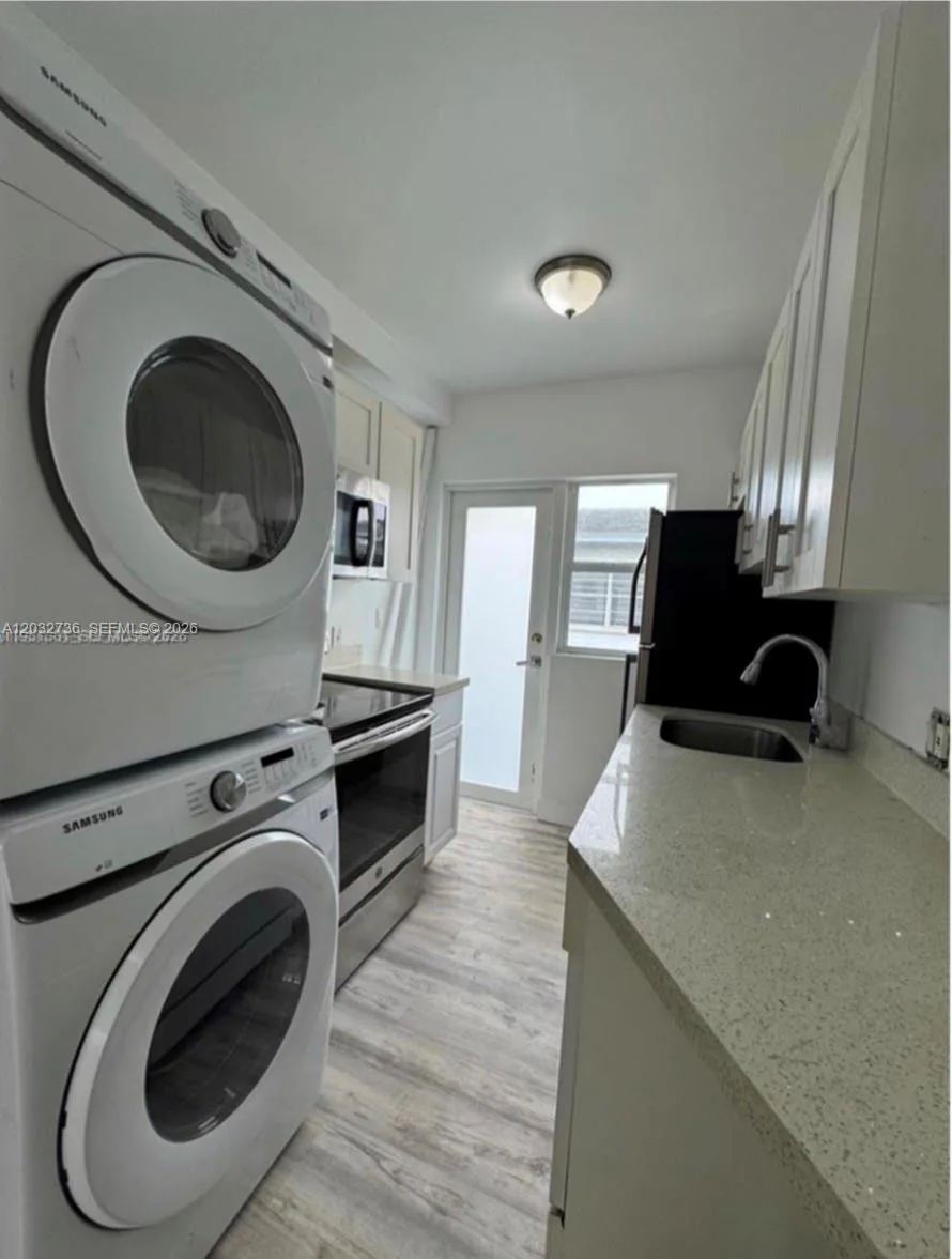 1248 Marseille Dr # 6, Miami Beach, FL 33141