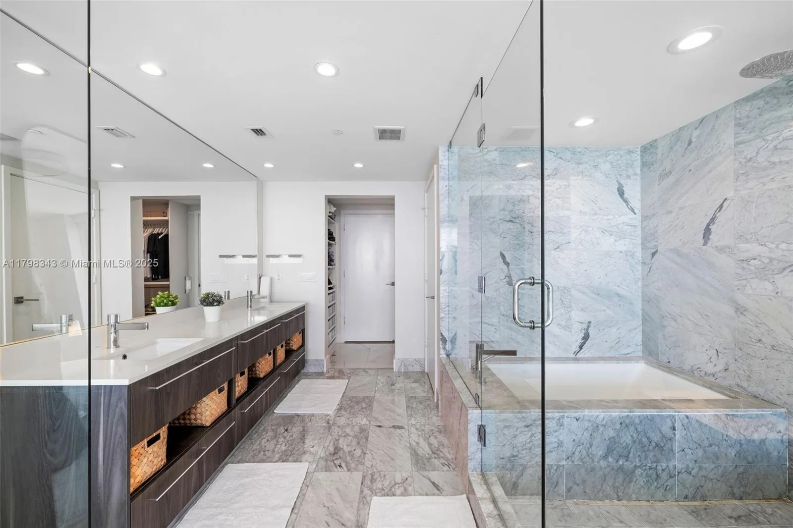 3131 NE 7th Ave # 3103, Miami, FL 33137 photo 13