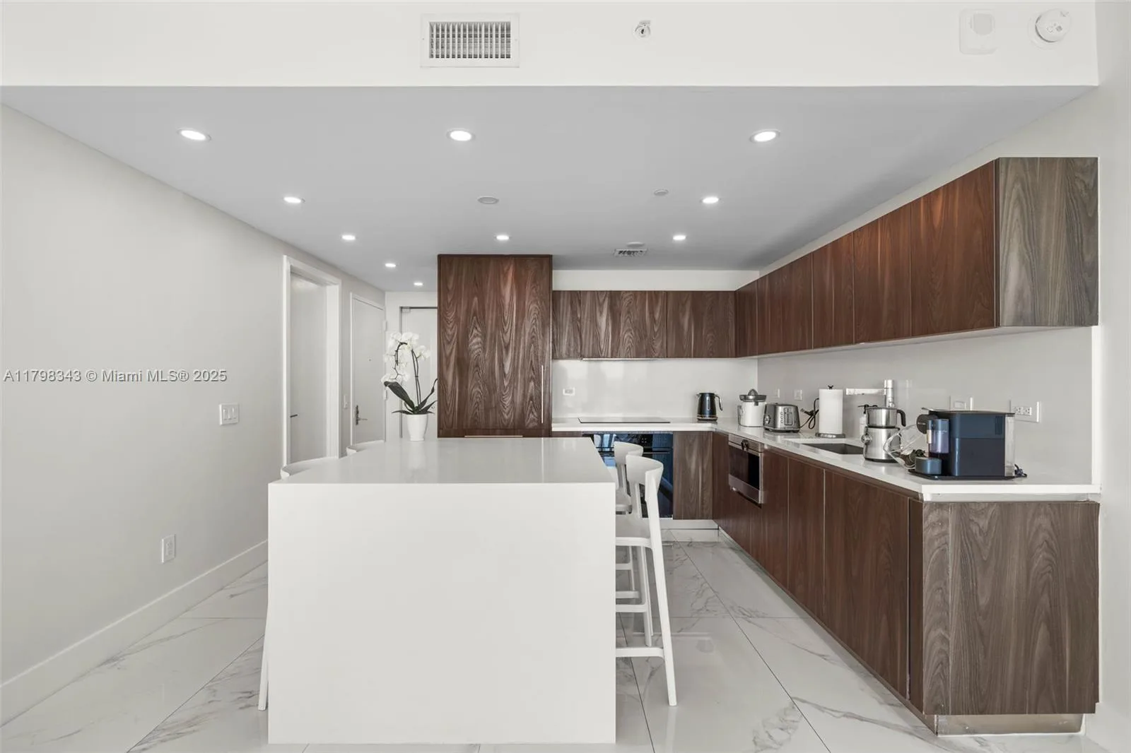 3131 NE 7th Ave # 3103, Miami, FL 33137 photo 7