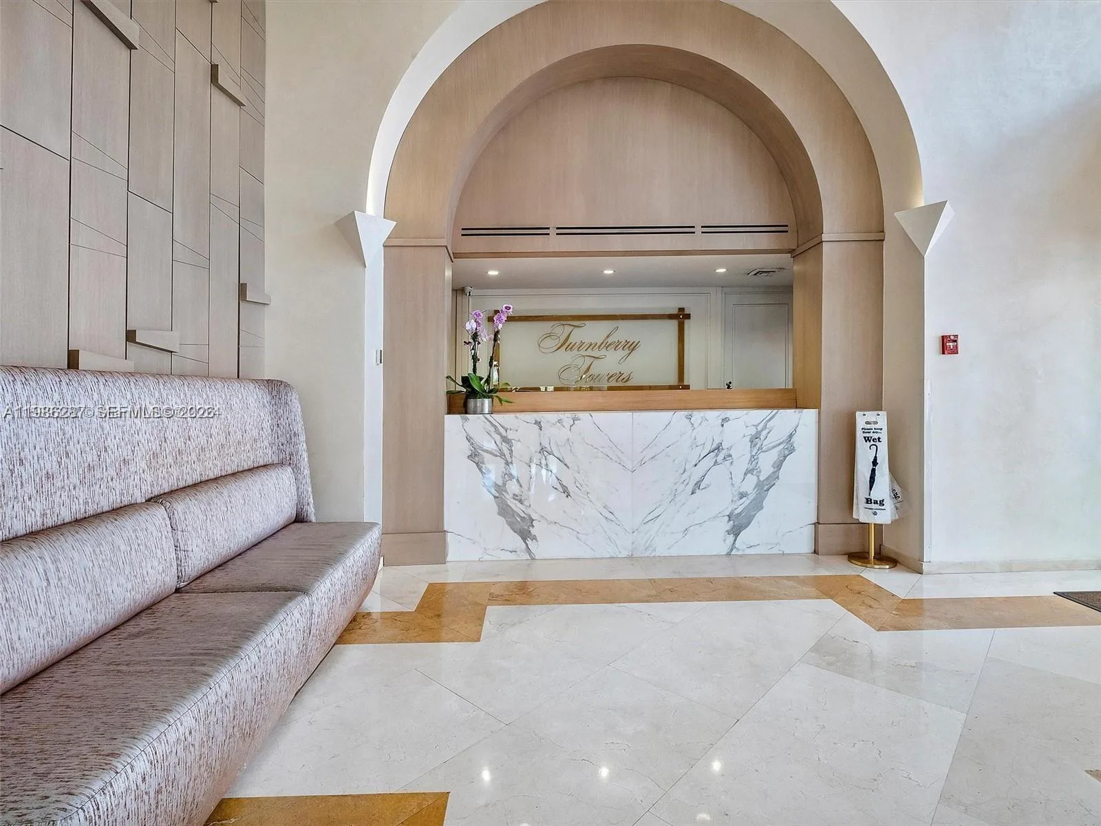 19355 Turnberry Way # 2E, Aventura, FL 33180 photo 2