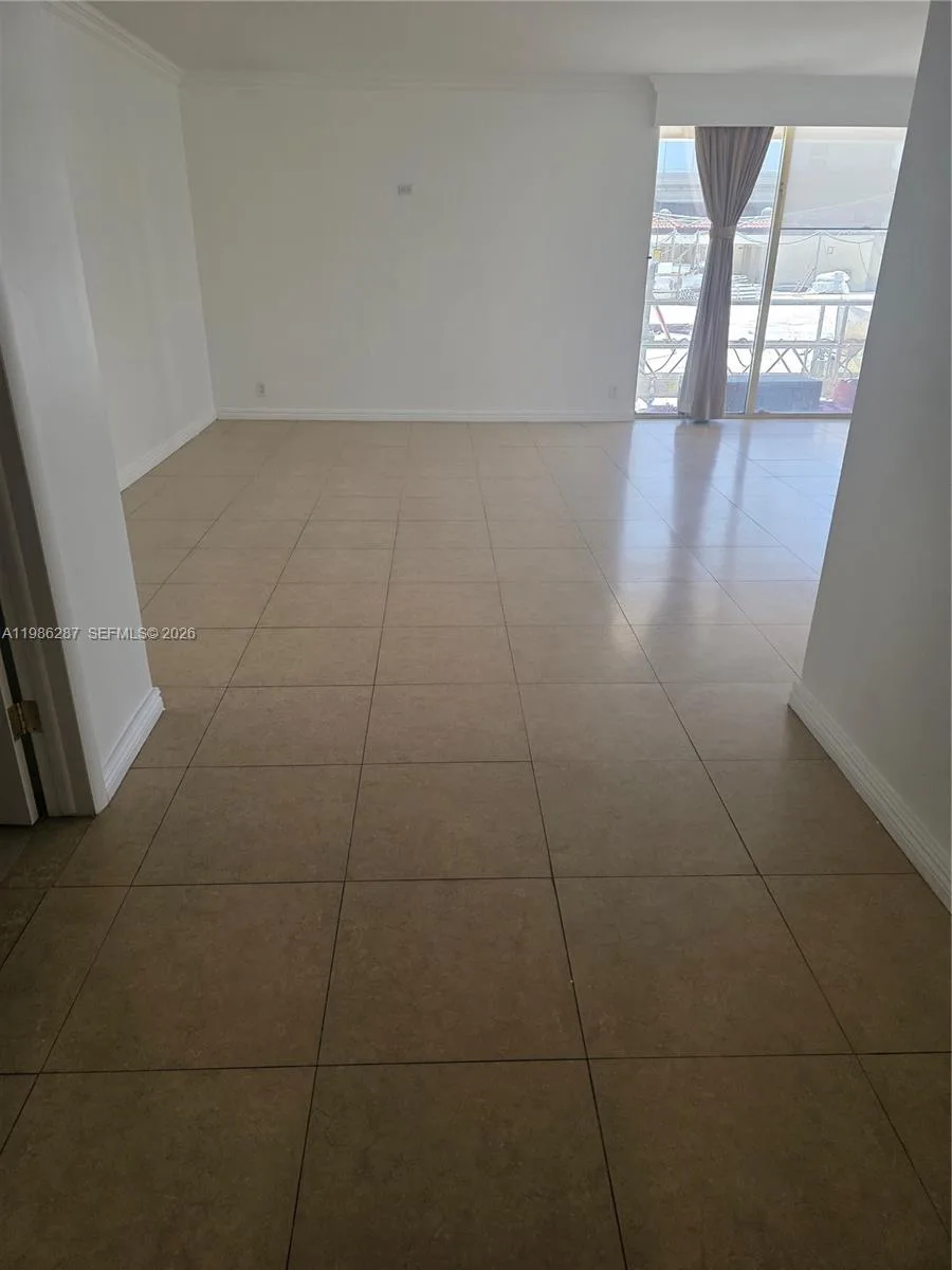 19355 Turnberry Way # 2E, Aventura, FL 33180 photo 4