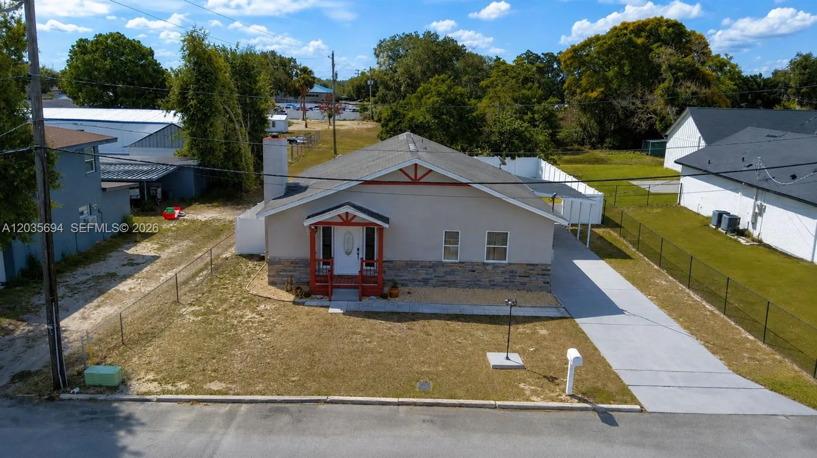 208 Center Street, Other City - In The State Of Florida, FL 33823