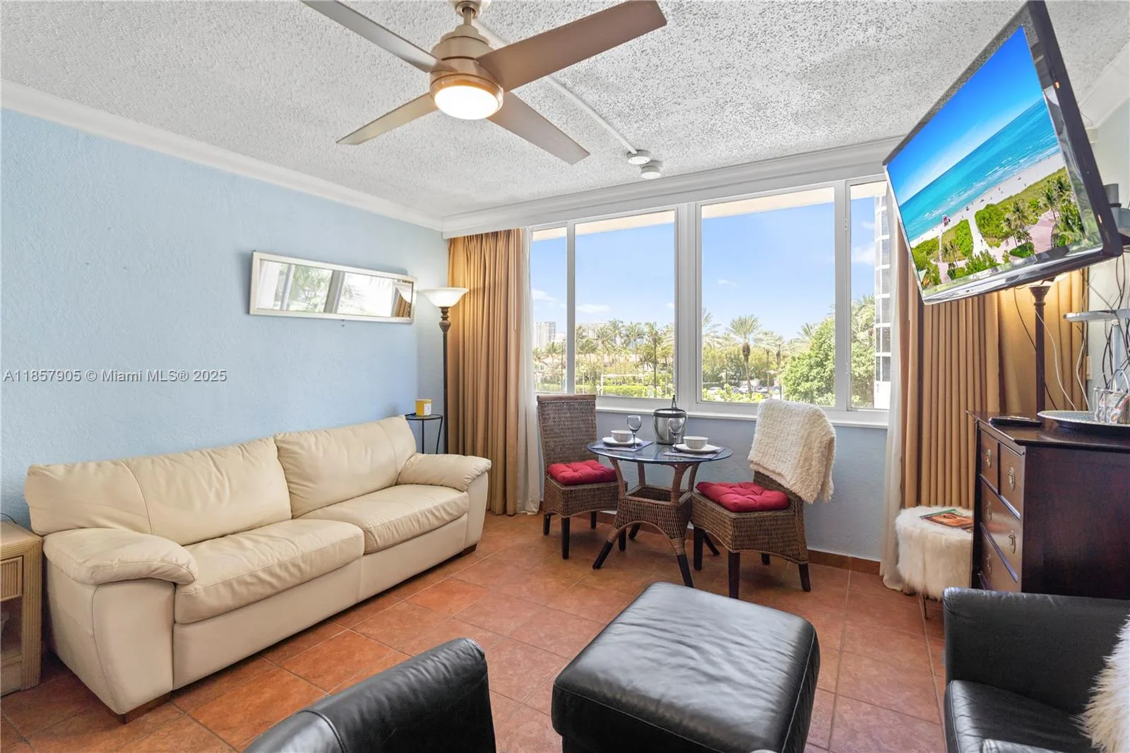 19201 Collins Ave # 129, Sunny Isles Beach, FL 33160 photo 4
