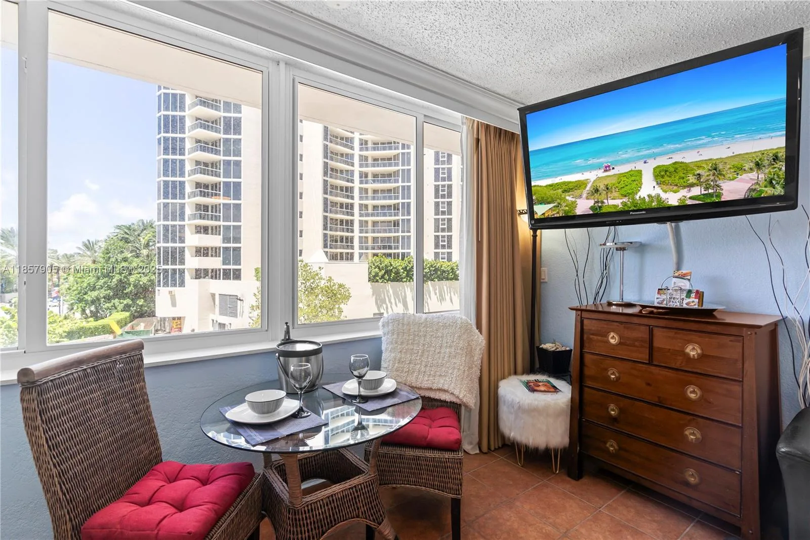 19201 Collins Ave # 129, Sunny Isles Beach, FL 33160 photo 8