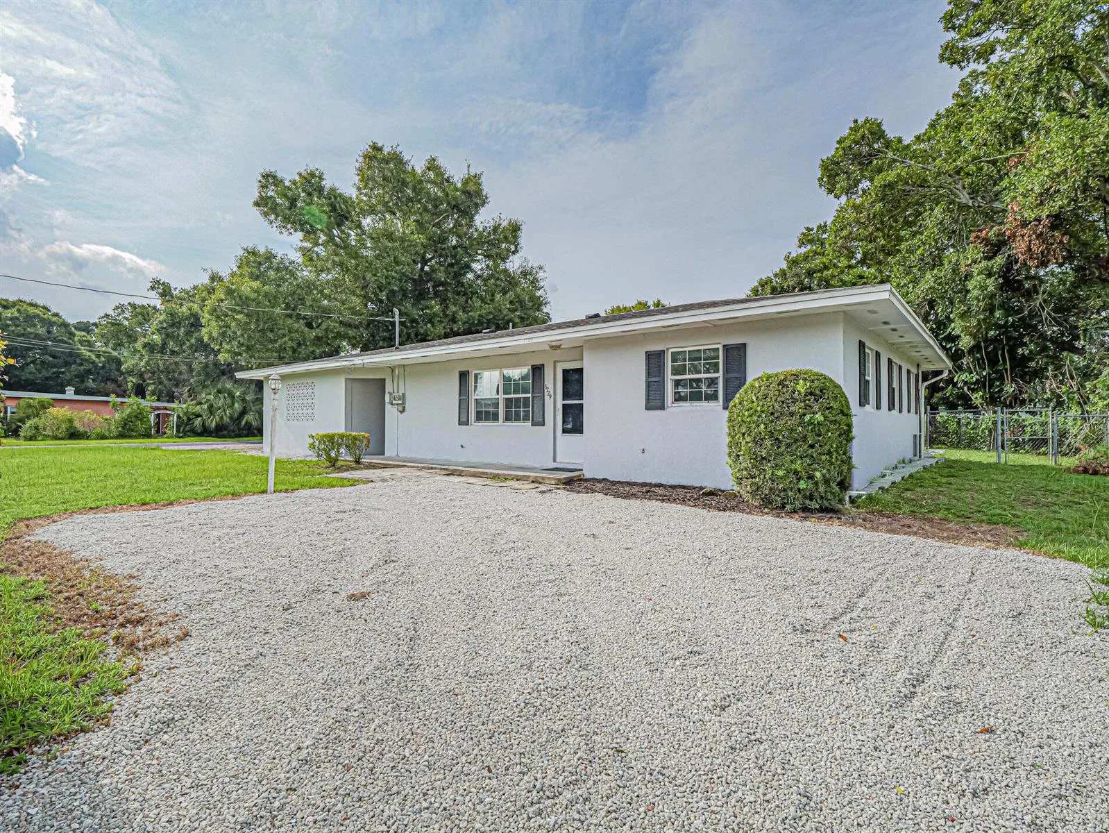 2075 37TH Avenue # B, Vero Beach, FL 32960