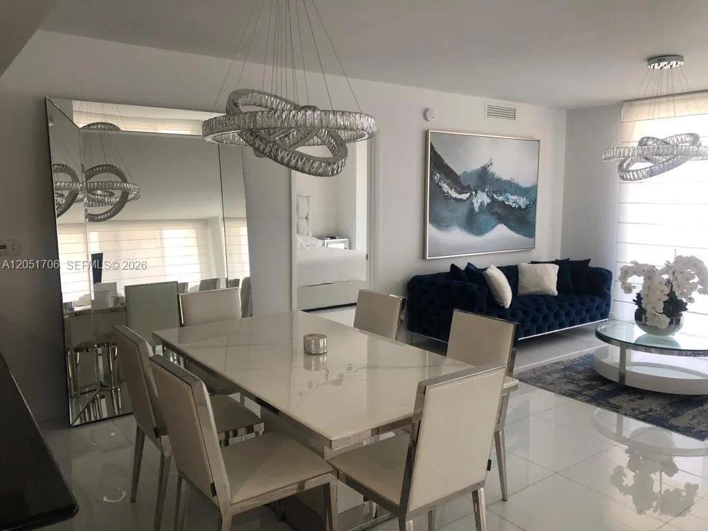 50 Biscayne Blvd # 2810, Miami, FL 33132 photo 11