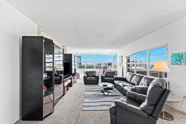 1980 S OCEAN Drive # 18Q, Hallandale Beach, FL 33009 photo 3