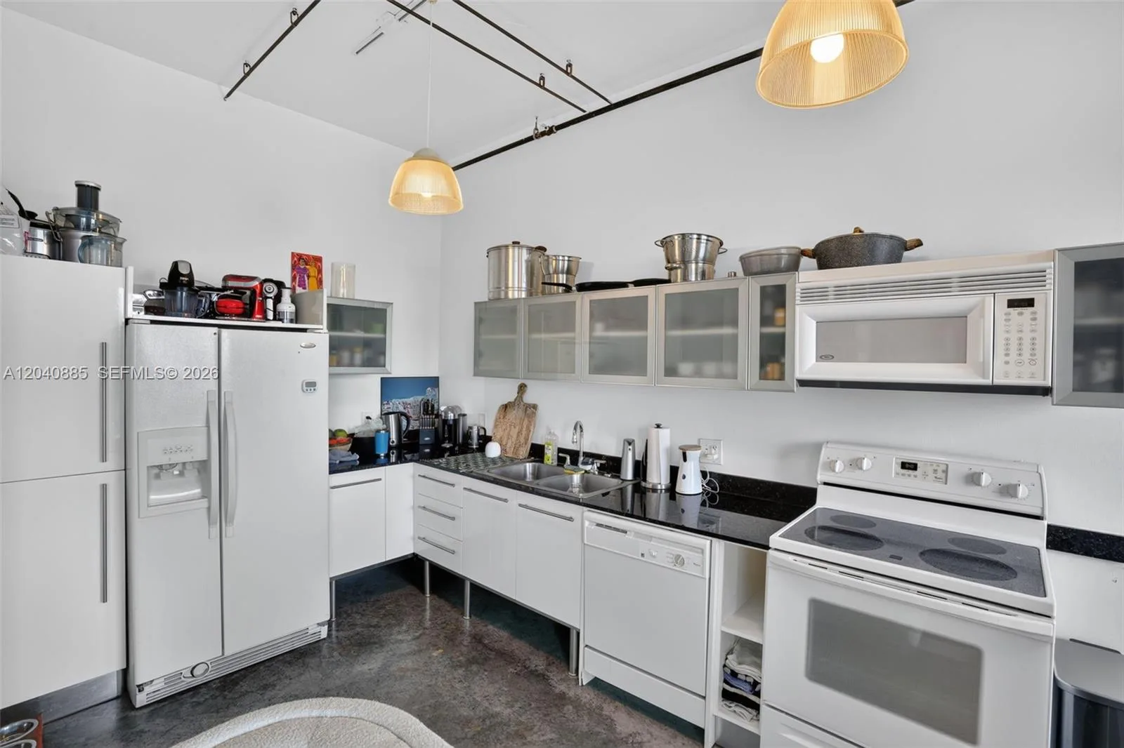 10 SW South River Dr # 1005, Miami, FL 33130 photo 8