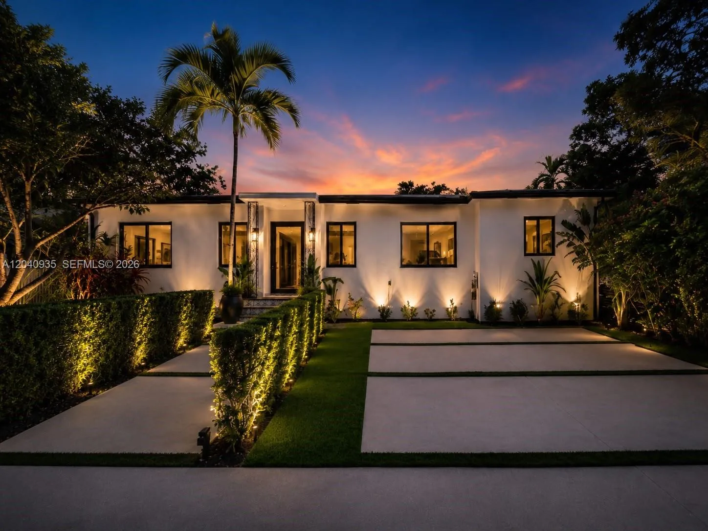 375 SW 32nd Rd, Miami, FL 33129