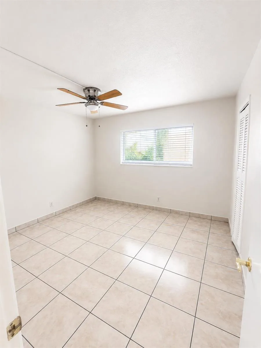 1814 E Oakland Park # 41, Oakland Park, FL 33306 photo 7