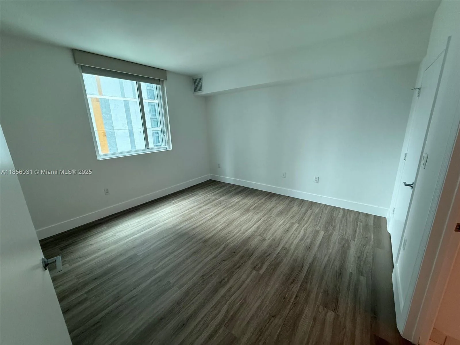55 SE 6th St # 1902, Miami, FL 33131 photo 10