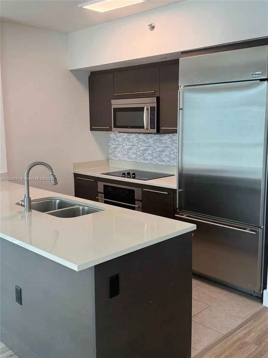 55 SE 6th St # 1902, Miami, FL 33131 photo 8
