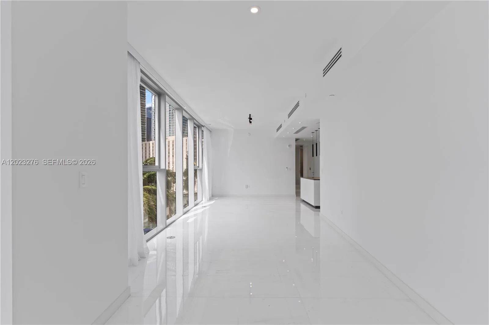 300 Biscayne Blvd Way # 804, Miami, FL 33131 photo 12