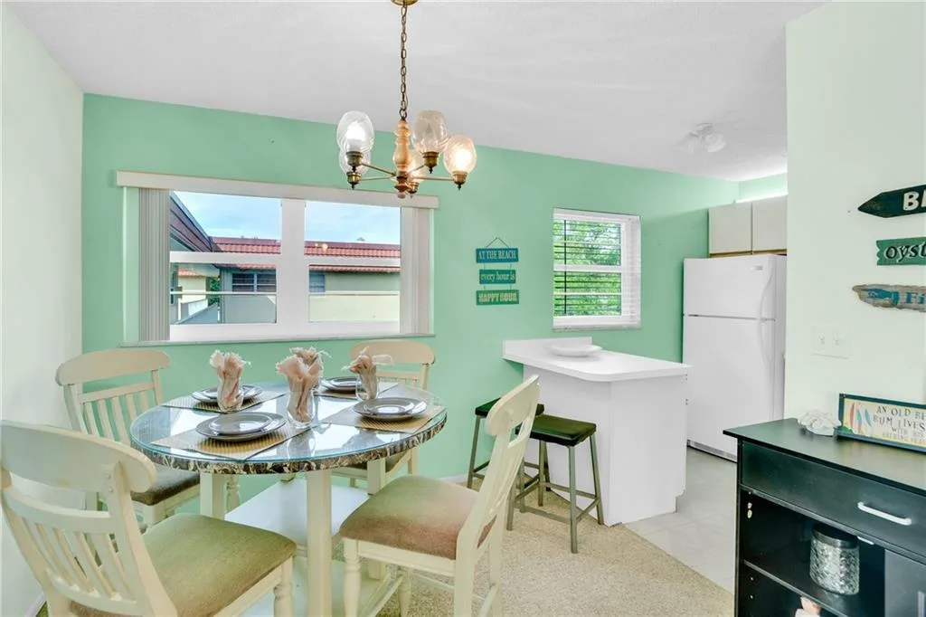 6 Vista Palm Lane # 202, Vero Beach, FL 32962 photo 6