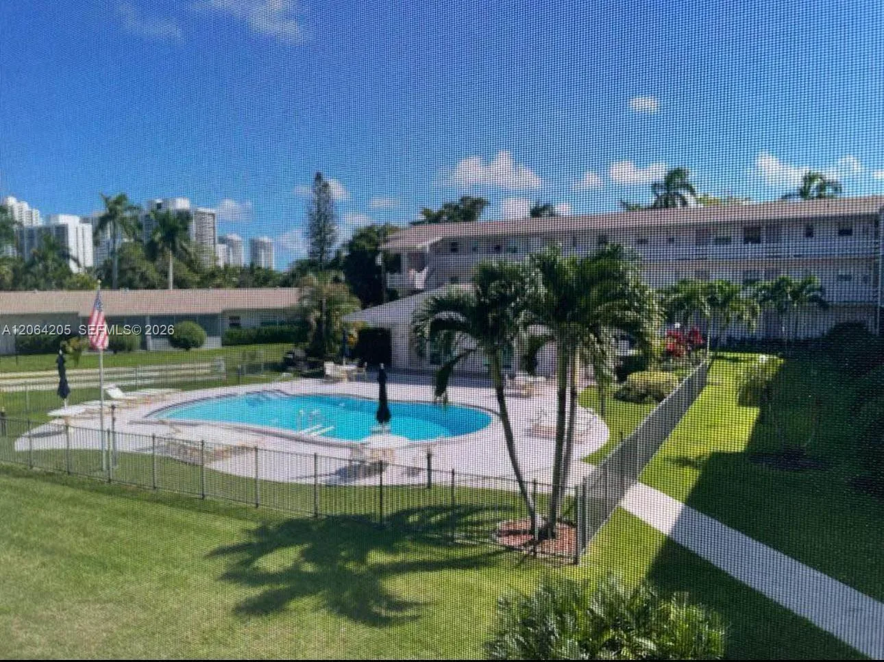 700 Layne Blvd # 115, Hallandale Beach, FL 33009