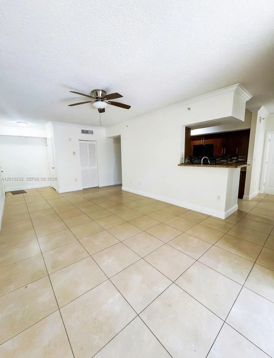 220 SW 116th Ave # 15207, Pembroke Pines, FL 33025 photo 9