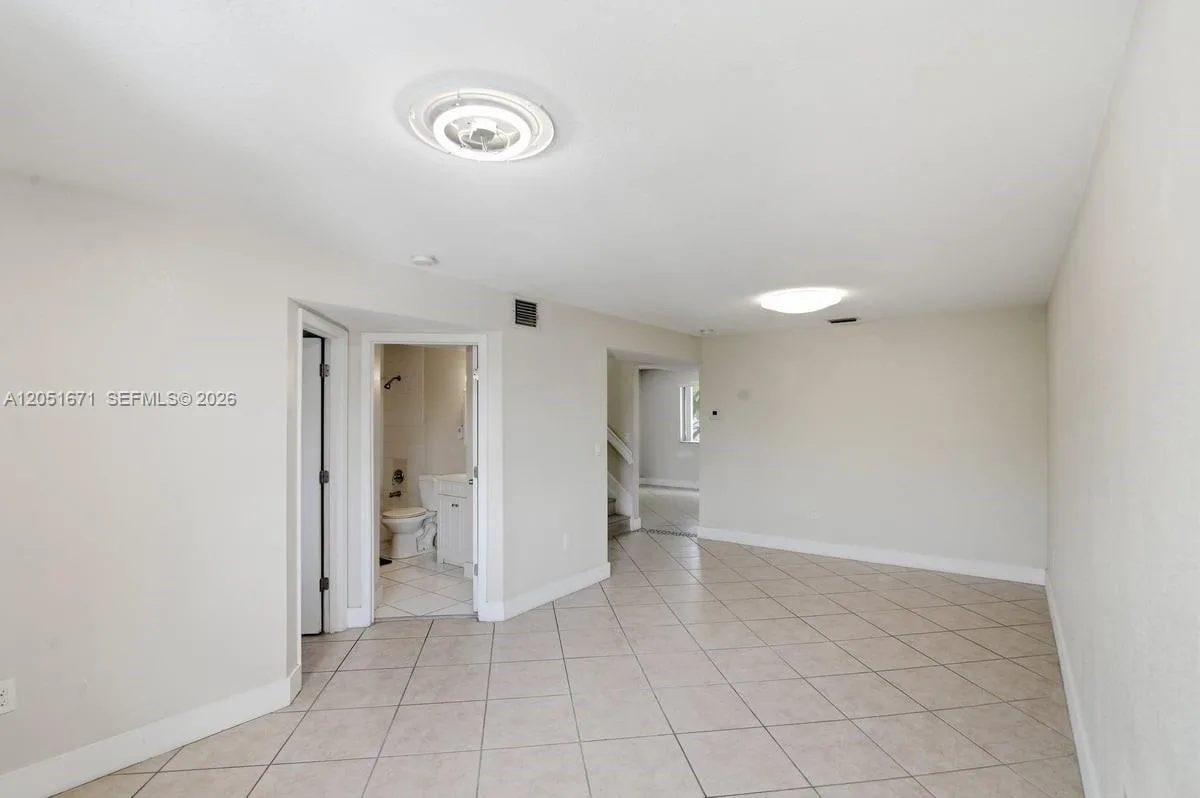 15250 SW 134th Pl # 110, Miami, FL 33177 photo 4