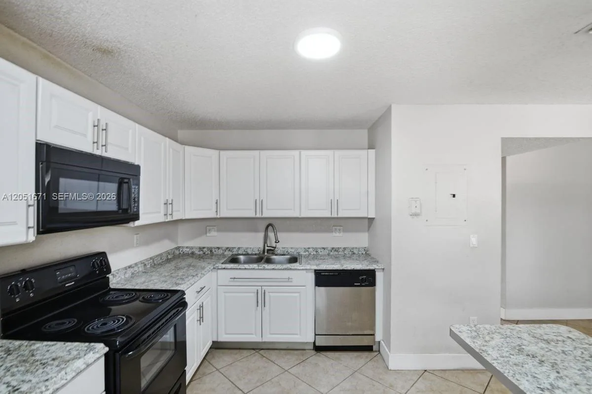 15250 SW 134th Pl # 110, Miami, FL 33177 photo 9