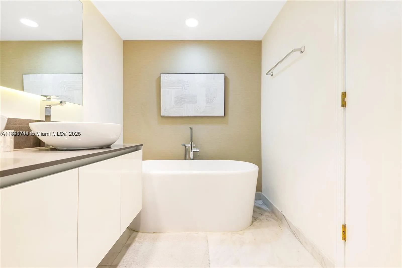 9821 E Bay Harbor Dr # 503, Bay Harbor Islands, FL 33154 photo 11