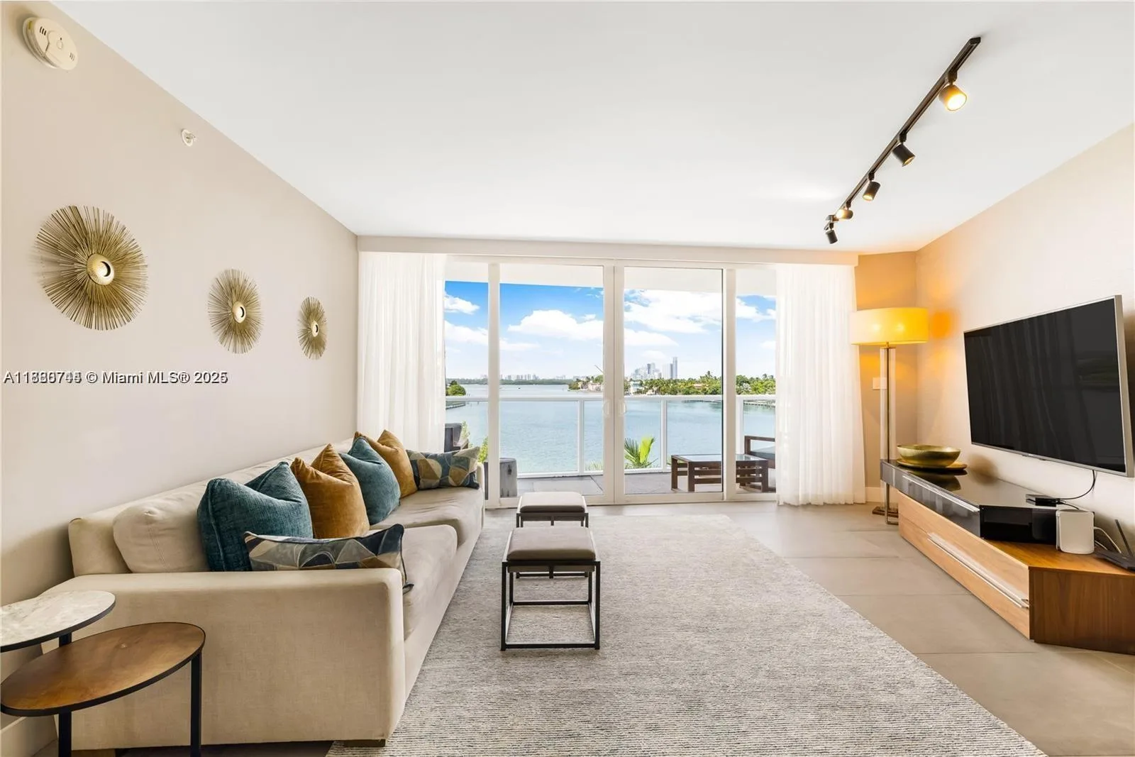 9821 E Bay Harbor Dr # 503, Bay Harbor Islands, FL 33154 photo 4