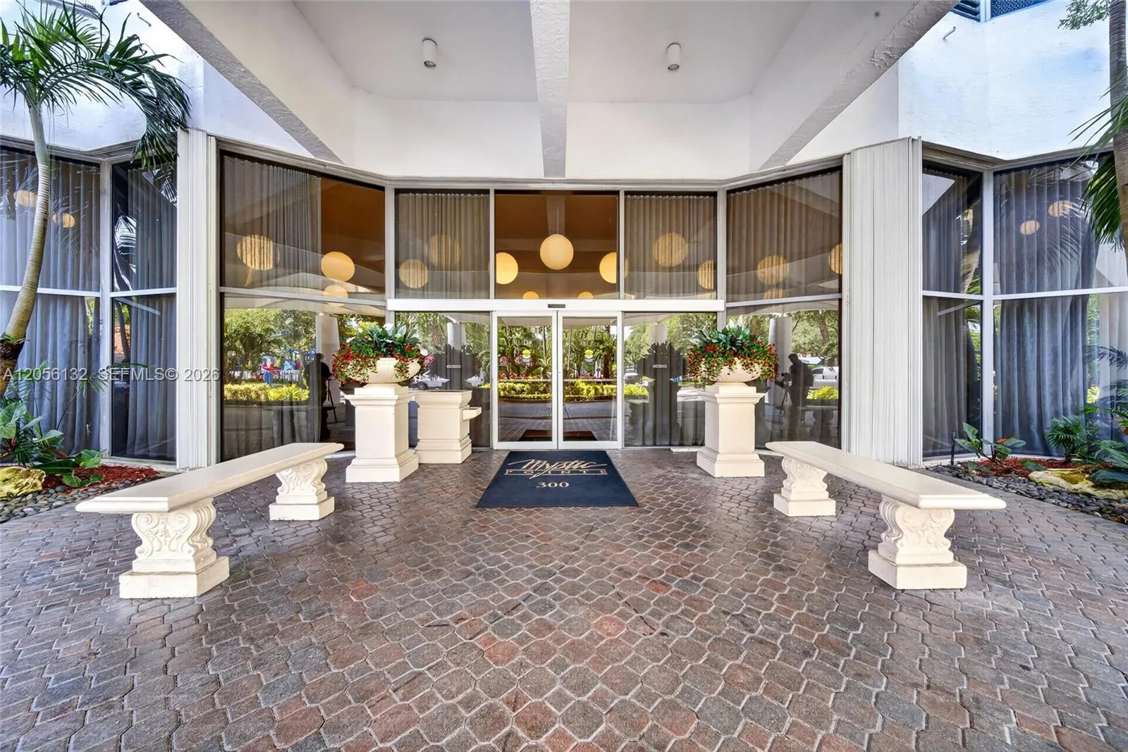 3600 Mystic Pointe Dr # 310, Aventura, FL 33180 photo 3