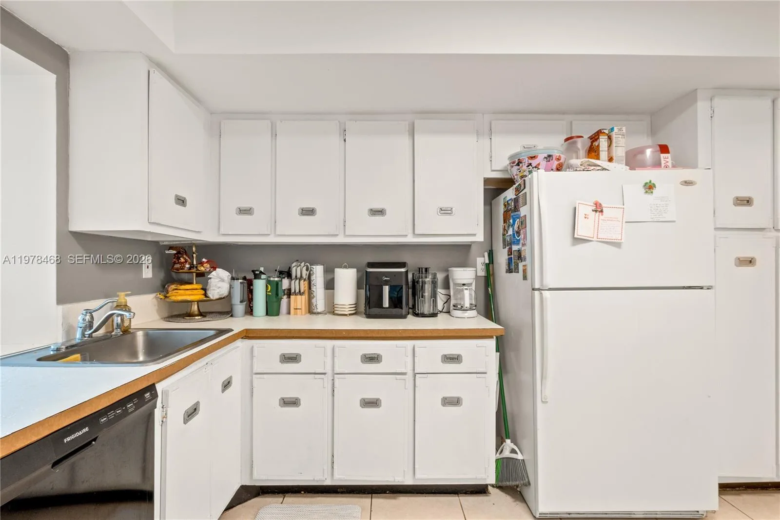 1000 Parkview Dr # 115, Hallandale Beach, FL 33009 photo 13