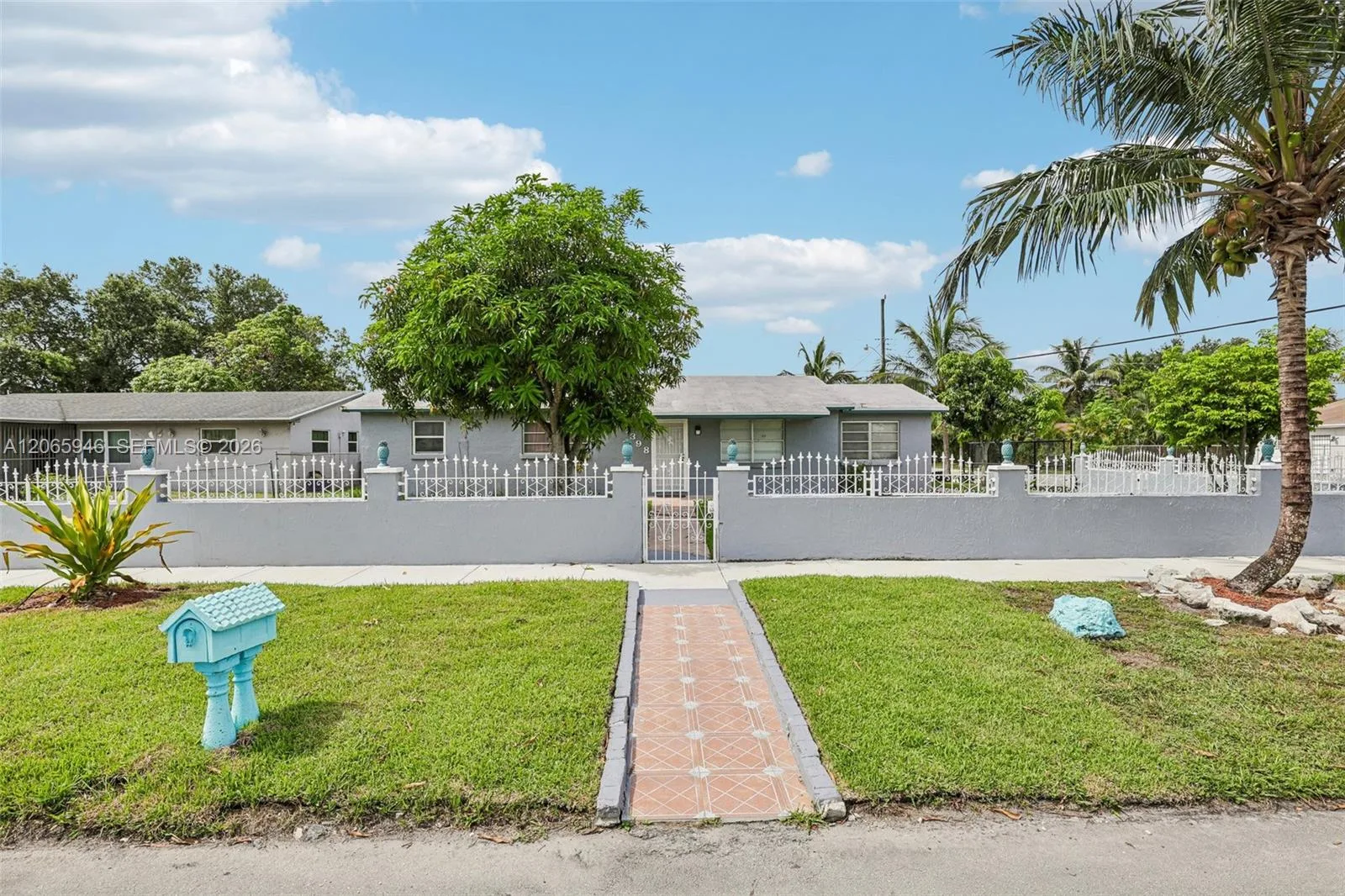 3398 NW 212th St, Miami Gardens, FL 33056