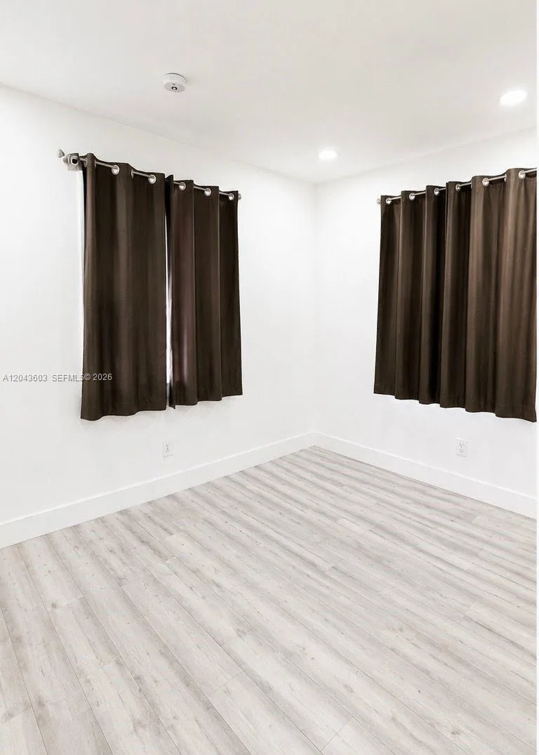 59 E 10th St, Hialeah, FL 33010 photo 9