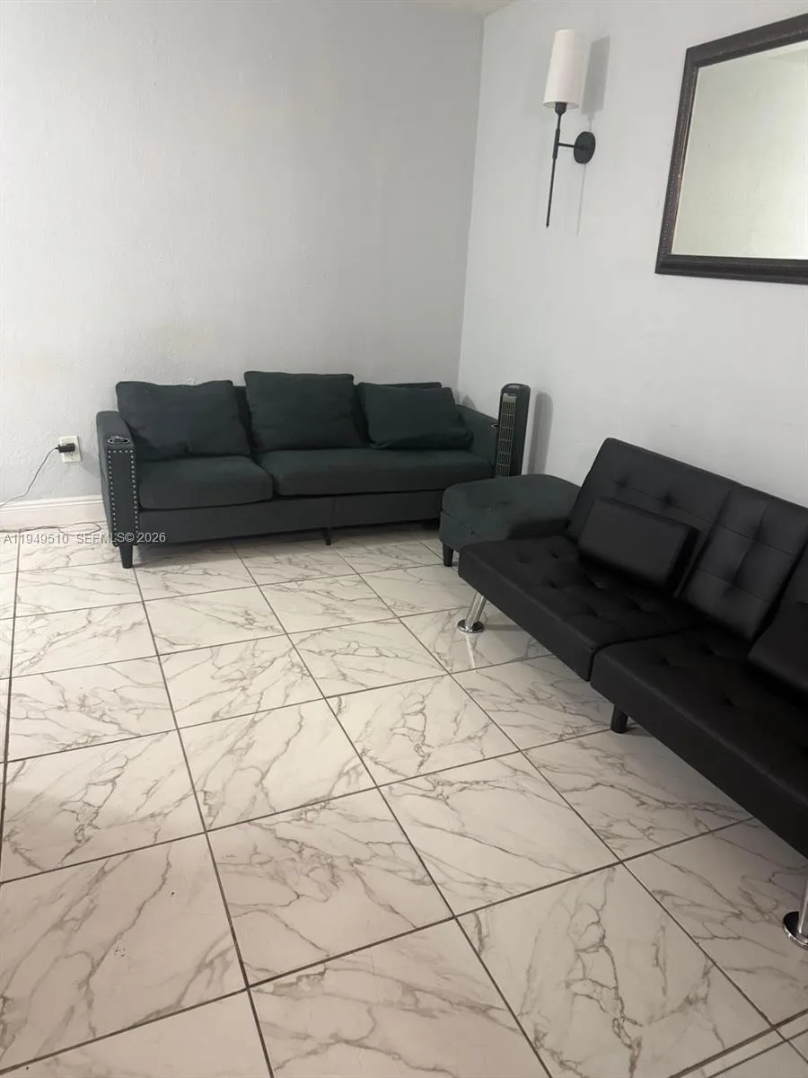 350 E 21st St # 108, Hialeah, FL 33010 photo 8
